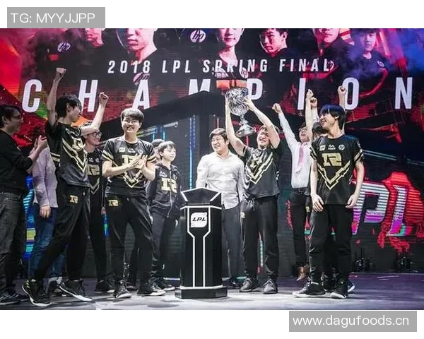 热议王者荣耀RNG战队状态变革与未来发展趋势的深度剖析 热议王者荣耀RNG战队状态变革与未来发展趋势的深度剖析